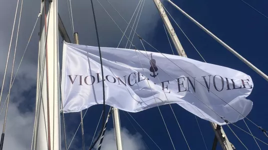 ⛵ VIOLONCELLE EN VOILE ⛵